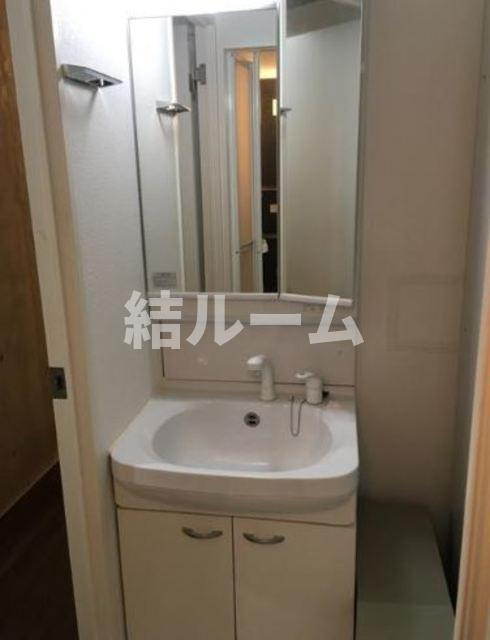 北区滝野川５丁目の賃貸マンションの洗面所