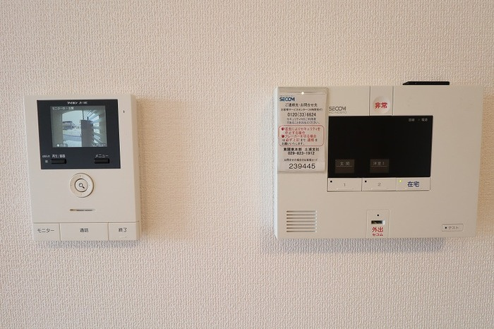 ブレポットのセキュリティ|SECOMホームセキュリティ搭載