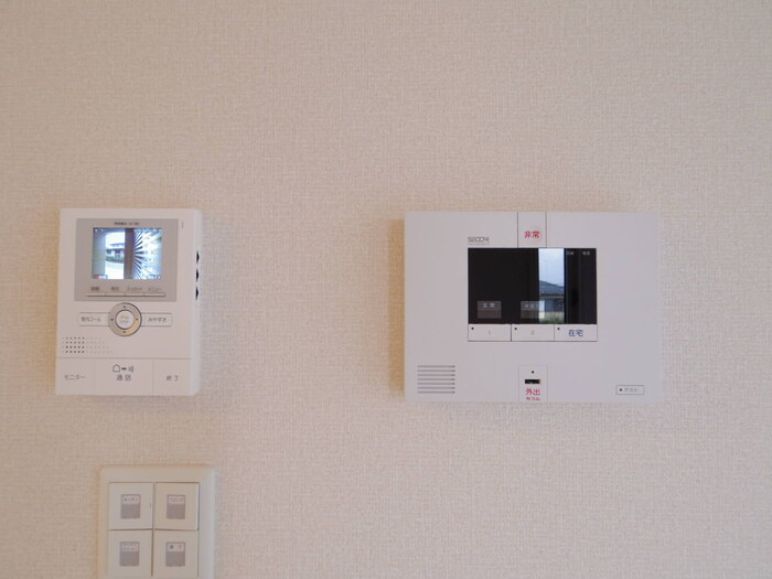 プランドールのセキュリティ|SECOMホームセキュリティ搭載・録画機能付きTVインターホン