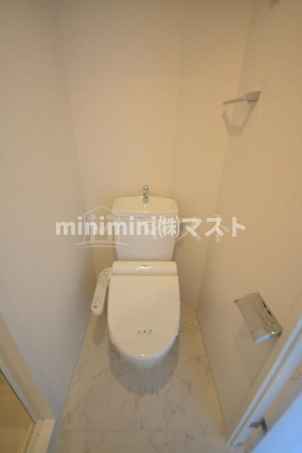 サムティ土佐堀Riberaのトイレ|※同マンション別間取り参考写真です