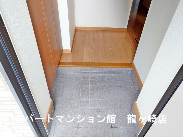 サンリット・ガーデンＡの玄関