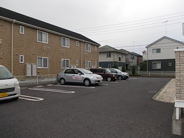 ヴィラ・アベニールＢの駐車場|駐車場