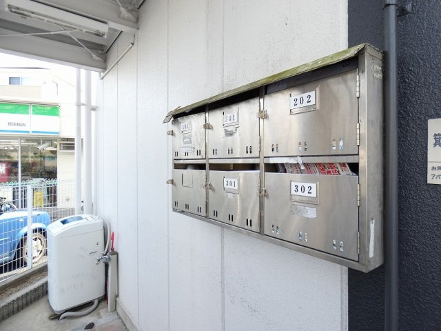 箕面市稲２丁目の店舗事務所