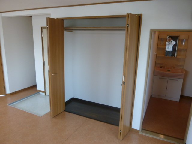 横川ハイツの収納