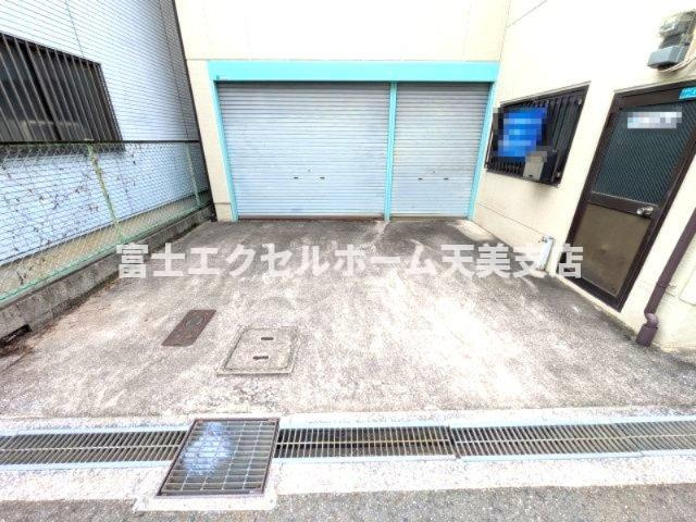 瓜破南2丁目貸工場の内装