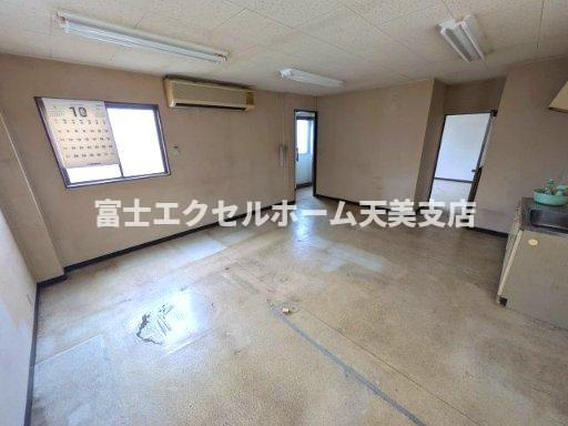 瓜破南2丁目貸工場の内装
