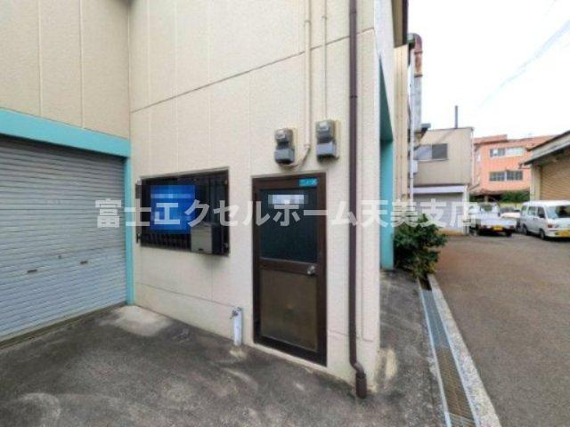 瓜破南2丁目貸工場の外観
