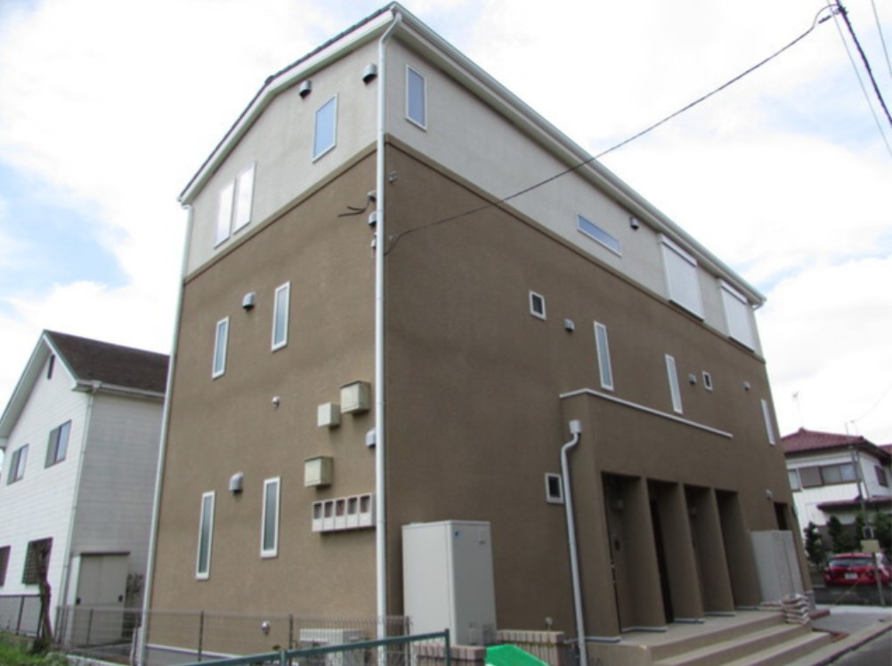 川崎市中原区下小田中３丁目のアパートの外観
