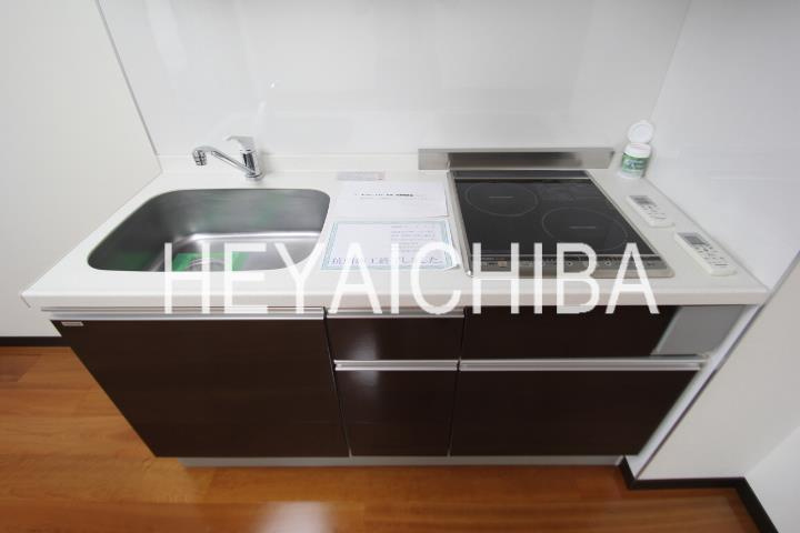 デュプレクス白山のキッチン