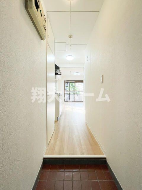 ワコー本駒込マンションの玄関