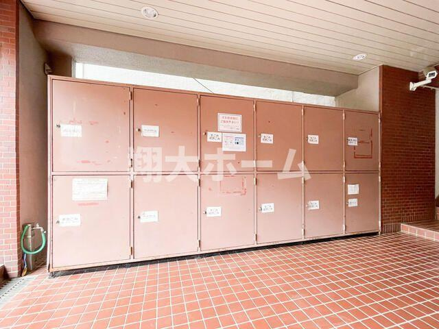 ワコー本駒込マンションのロビー