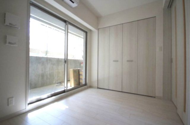 神戸市灘区倉石通３丁目の賃貸マンションの居間・リビング