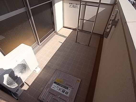 神戸市中央区生田町２丁目の賃貸マンションのバルコニー