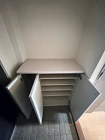 西宮市上甲子園１丁目の賃貸マンションの収納