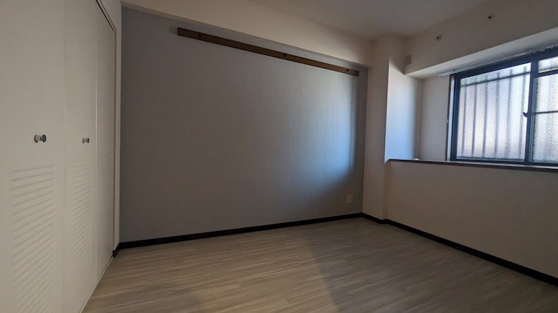 西宮市門戸荘の賃貸マンションの居間・リビング