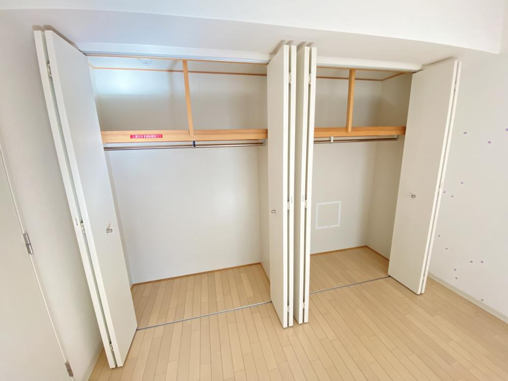 西宮市甲子園口１丁目の賃貸マンションの収納