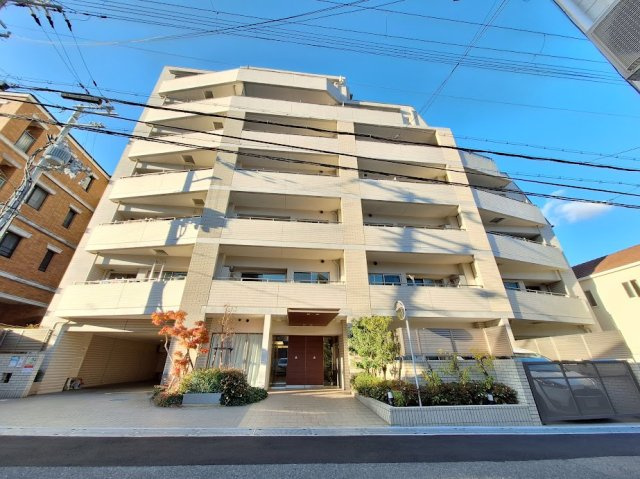 エヌヴィ本山田中町アイズの外観