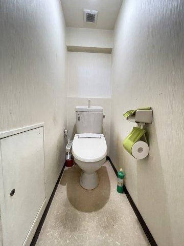 神戸市中央区山本通２丁目の賃貸マンションのトイレ