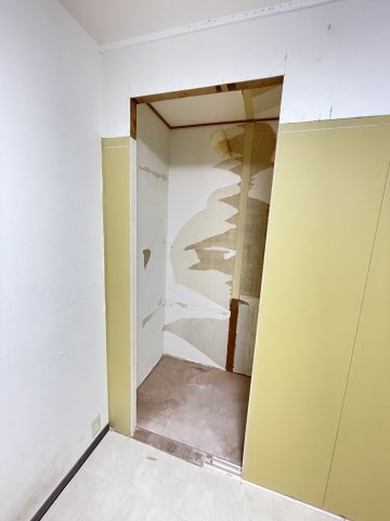 神戸市中央区山本通２丁目の賃貸マンションの収納
