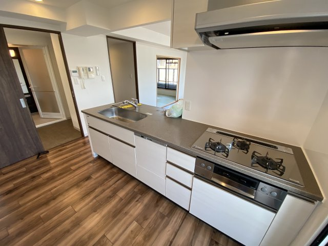 芦屋市船戸町の賃貸マンションのキッチン