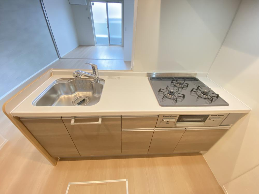 西宮市常磐町のアパートのキッチン