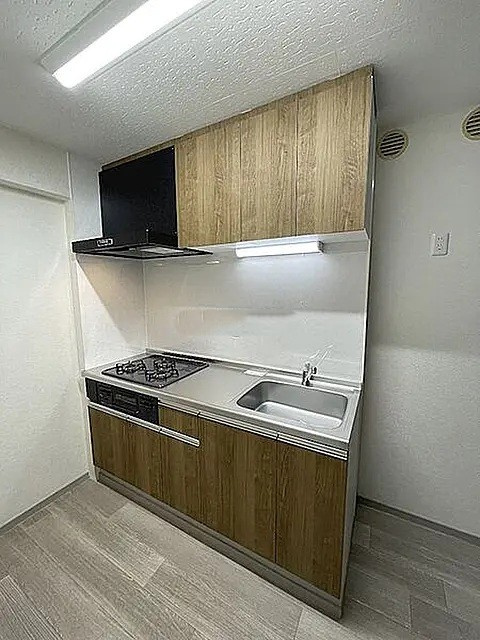 芦屋市朝日ケ丘町の賃貸マンションのキッチン
