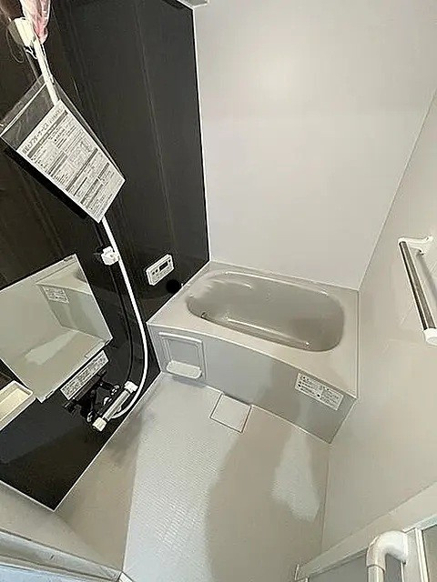 芦屋市朝日ケ丘町の賃貸マンションの浴室
