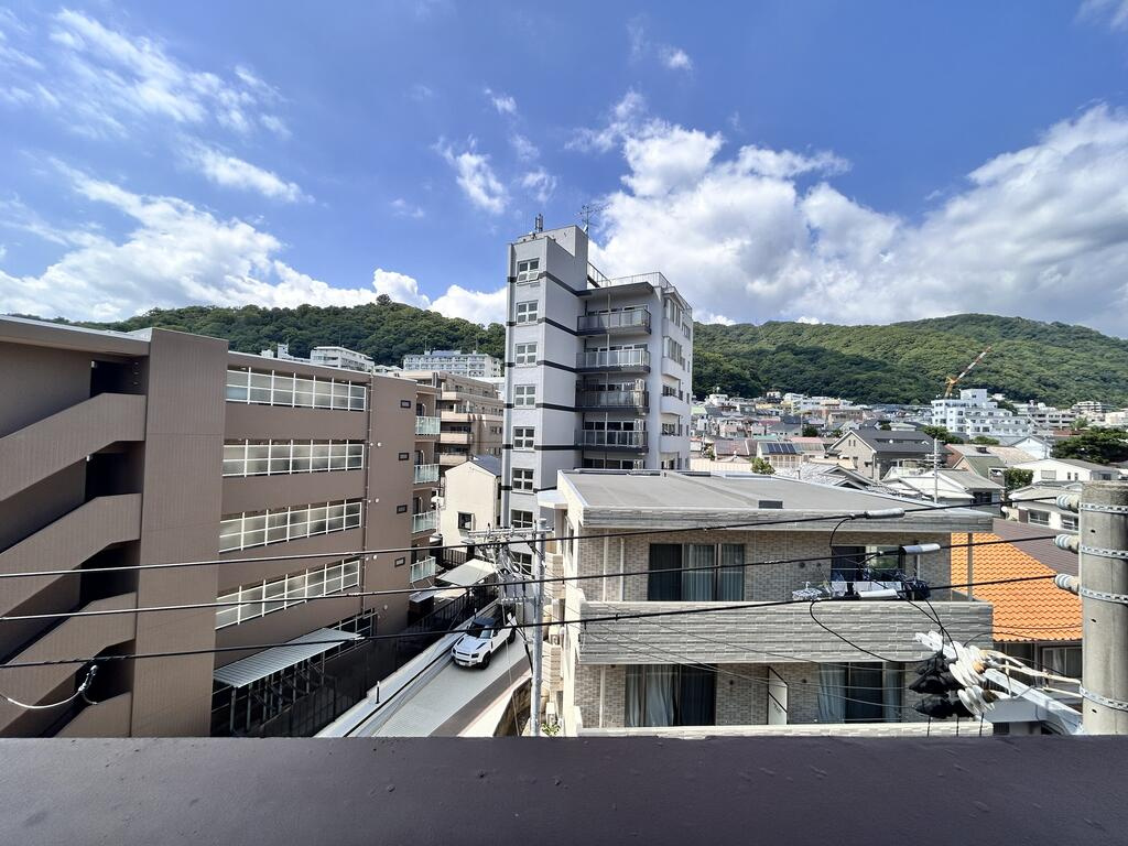 マンション諏訪山の展望