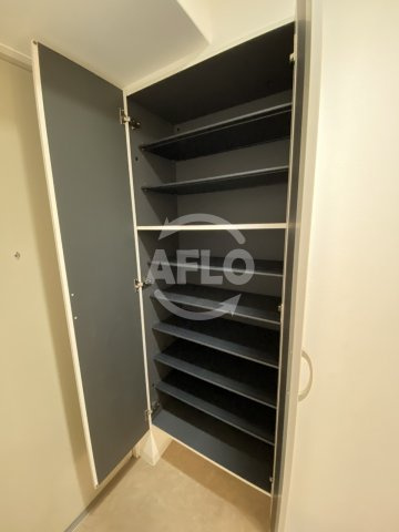 ヴァンドーム梅田北の収納|ヴァンドーム梅田北　下駄箱