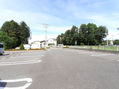 【駐車場】 | ドゥメゾンＢ | 駐車場