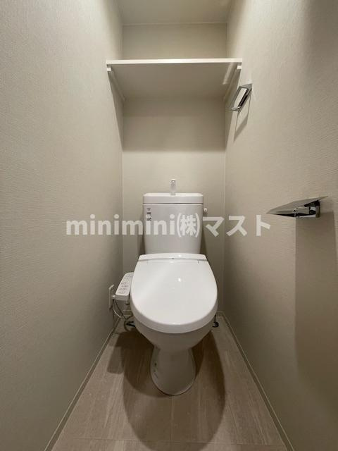 大阪市東成区東今里２丁目の賃貸マンションのトイレ
