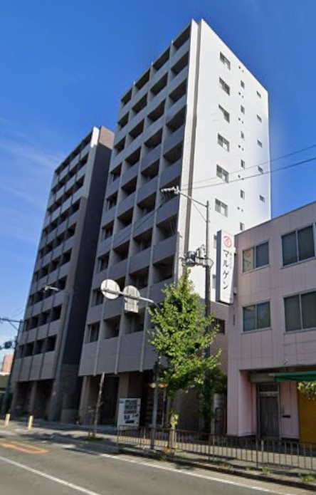 ファーストフィオーレ江坂ウエストの外観