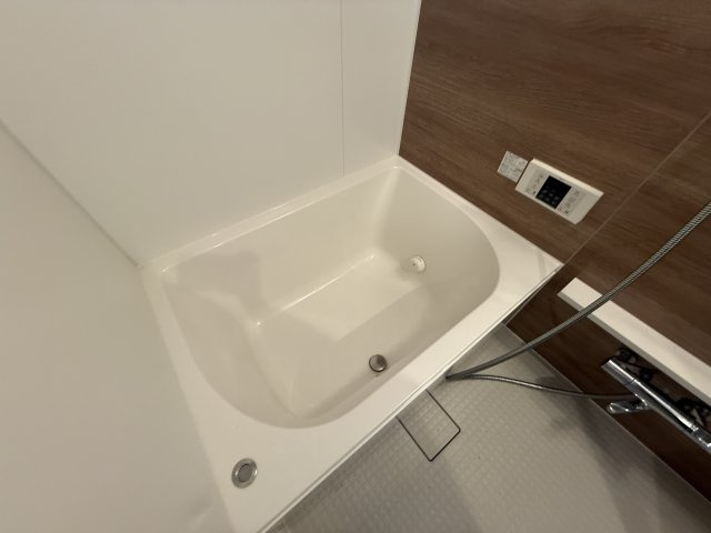 ファーストフィオーレ江坂ウエストの浴室