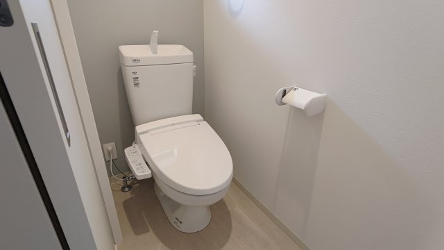 桜ヶ丘南貸家のトイレ