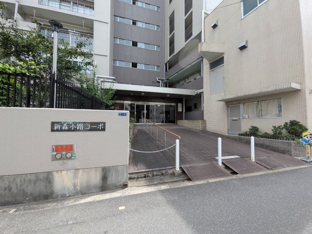 新森小路コーポの外観