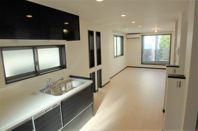 Rent House Hakusanの居間・リビング