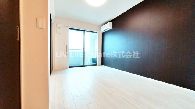 ヴィラ　アルブル　　　旧）東大泉６丁目マンション新築工事の居間・リビング