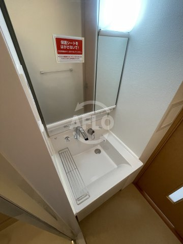 ソルレヴェンテ梅田の洗面所|ソルレヴェンテ梅田　独立洗面化粧台