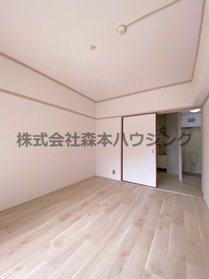 【洋室】 | 　成田グリーンハイツ | きれいな洋室です