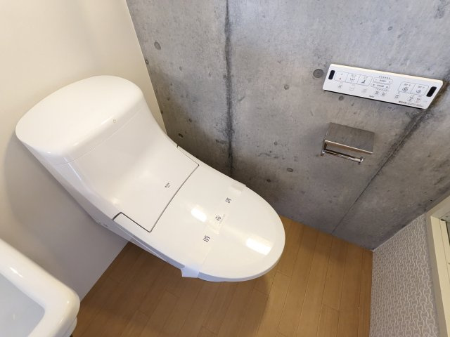 ホワイトピーク椎名町のトイレ