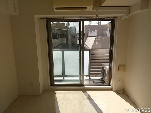 プレール・ドゥーク池袋の洋室