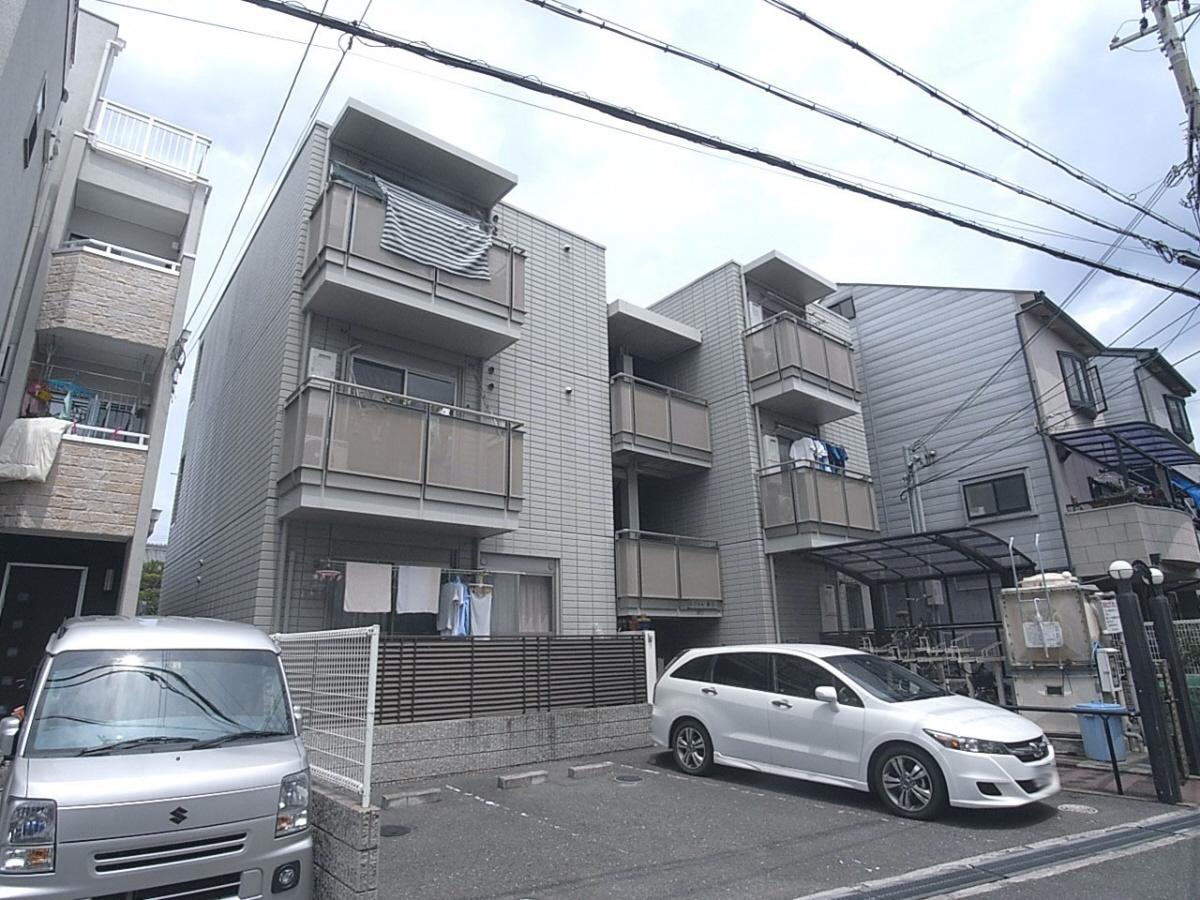 エクセル原口の外観