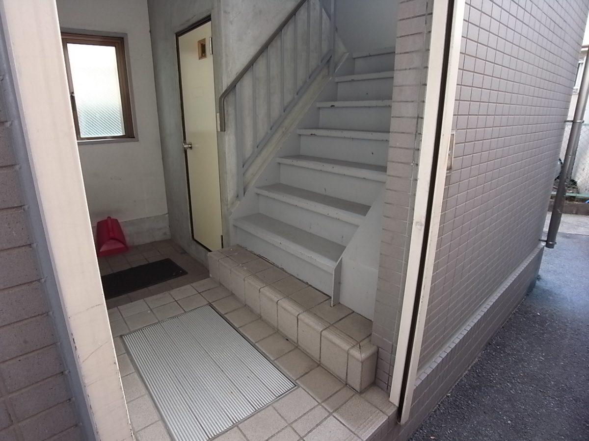 パナコスモ三木のエントランス