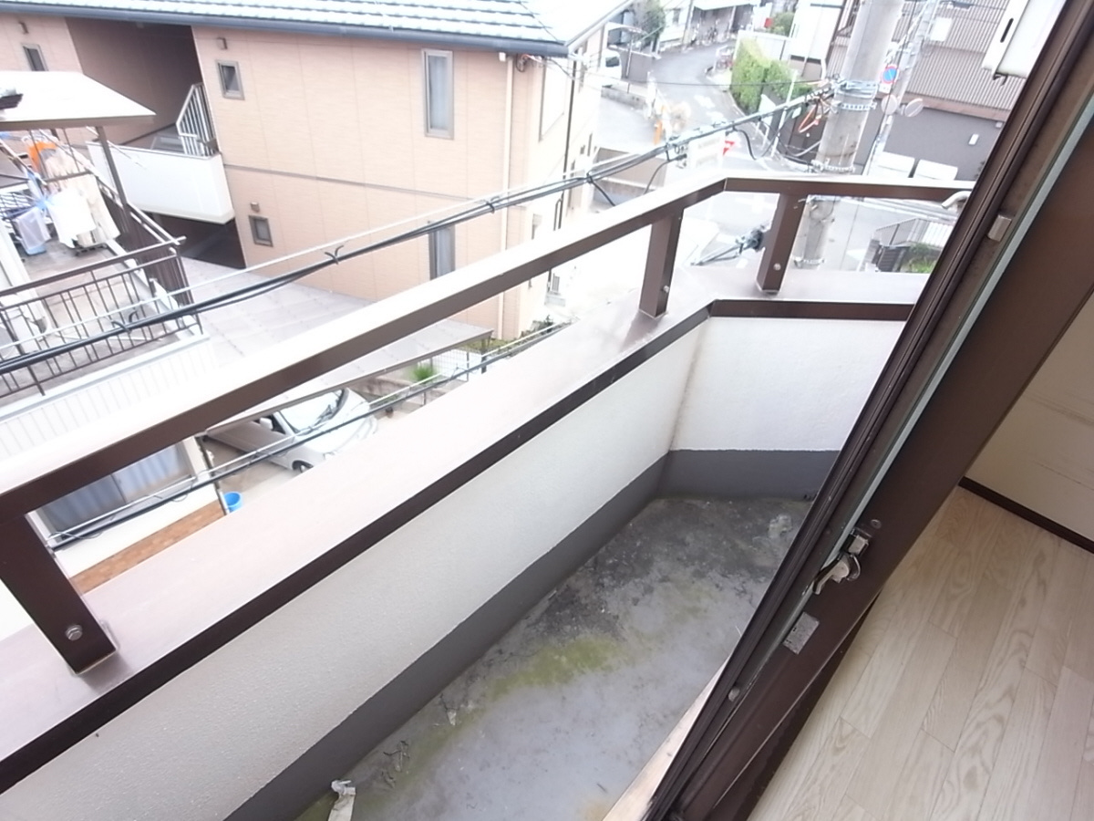 グリーンシティ　ワンツーのバルコニー