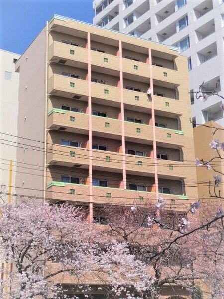 テルトル・ルージュⅡの外観