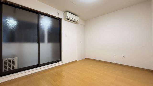 恵美須町アパートの洋室|103号室です！