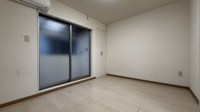 恵美須町アパートの洋室|203号室です！