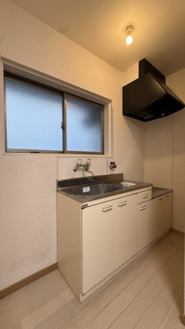 恵美須町アパートのキッチン|205号室です！