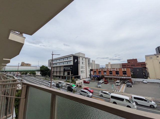 クローバーハイツ森小路三号棟の展望
