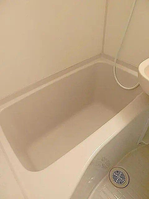 コンフォルト浅草の浴室